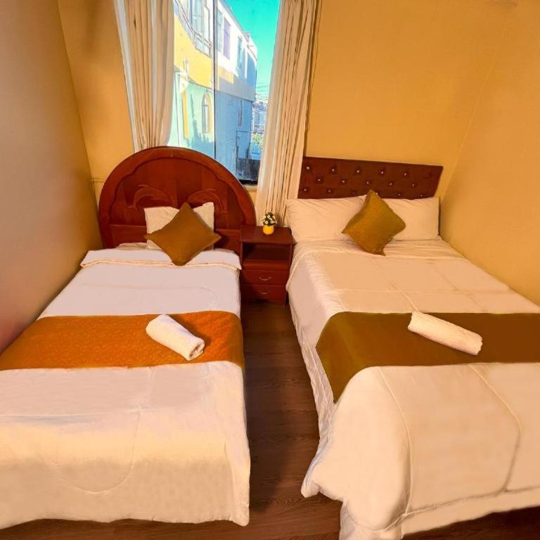 Hostal En Socabaya - Habitación Doble con baño privado - 2 camas - 2