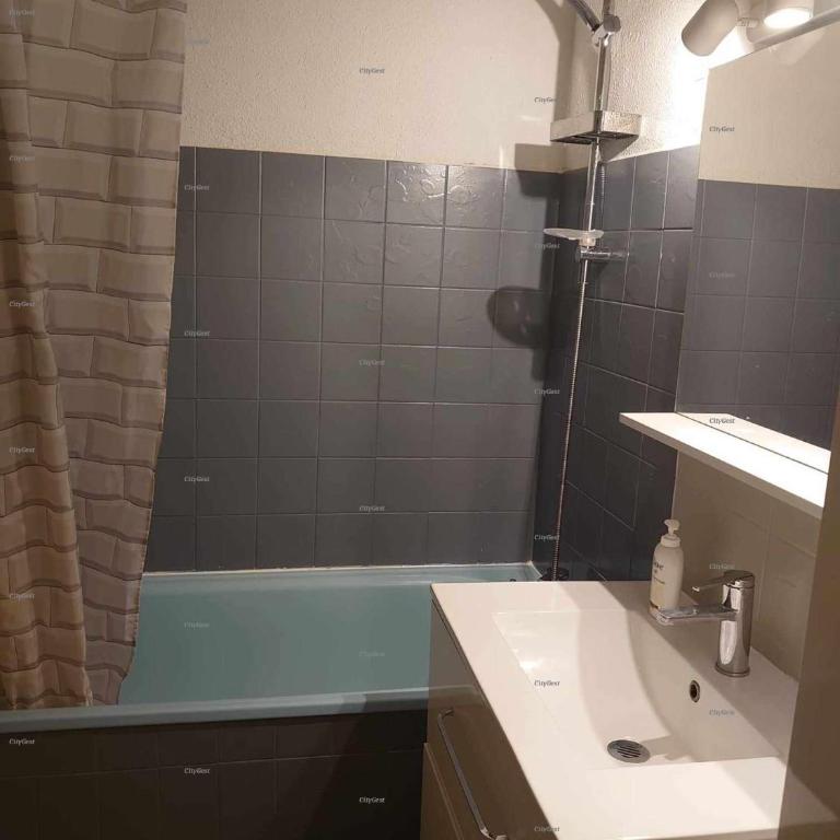 4PA22 - Appartement dans résidence avec piscine et parking - Apartamento con vistas a la piscina - 10