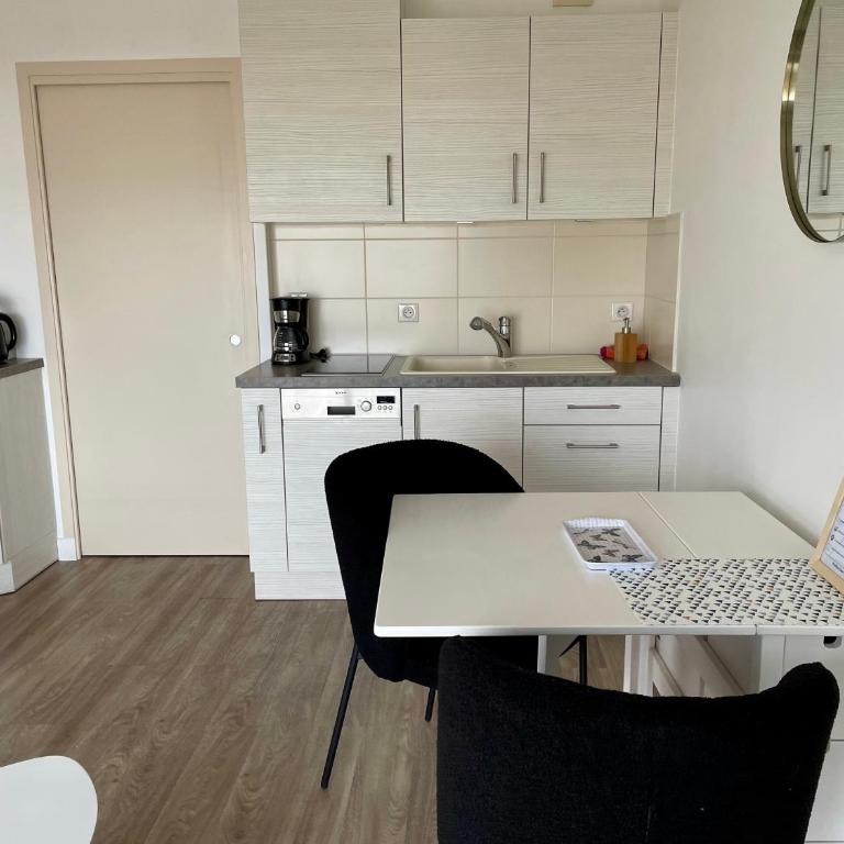 Cadre Parfait en Face du Port, confortable - Appartement 1 Chambre - 4