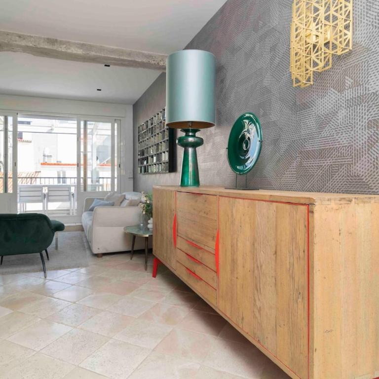 Ático exclusivo junto a Plaza Mayor - Two-Bedroom Apartment with Balcony and Terrace - 8