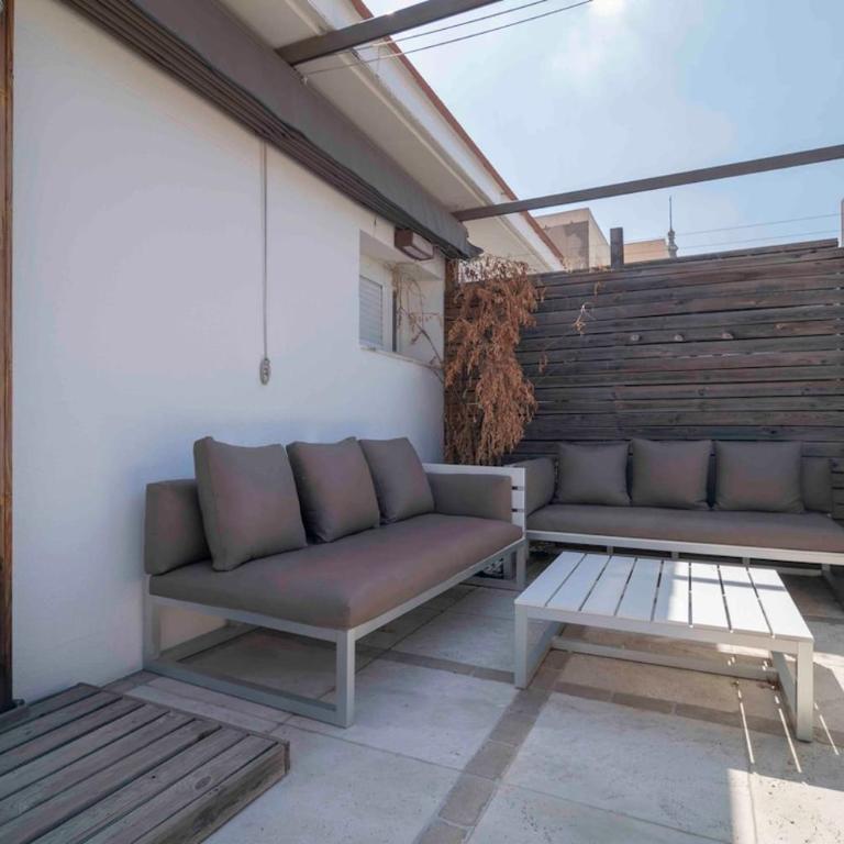 Ático exclusivo junto a Plaza Mayor - Two-Bedroom Apartment with Balcony and Terrace - 39