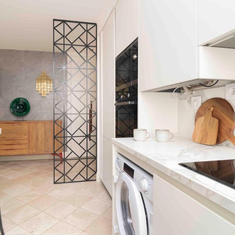 Ático exclusivo junto a Plaza Mayor - Two-Bedroom Apartment with Balcony and Terrace - 13