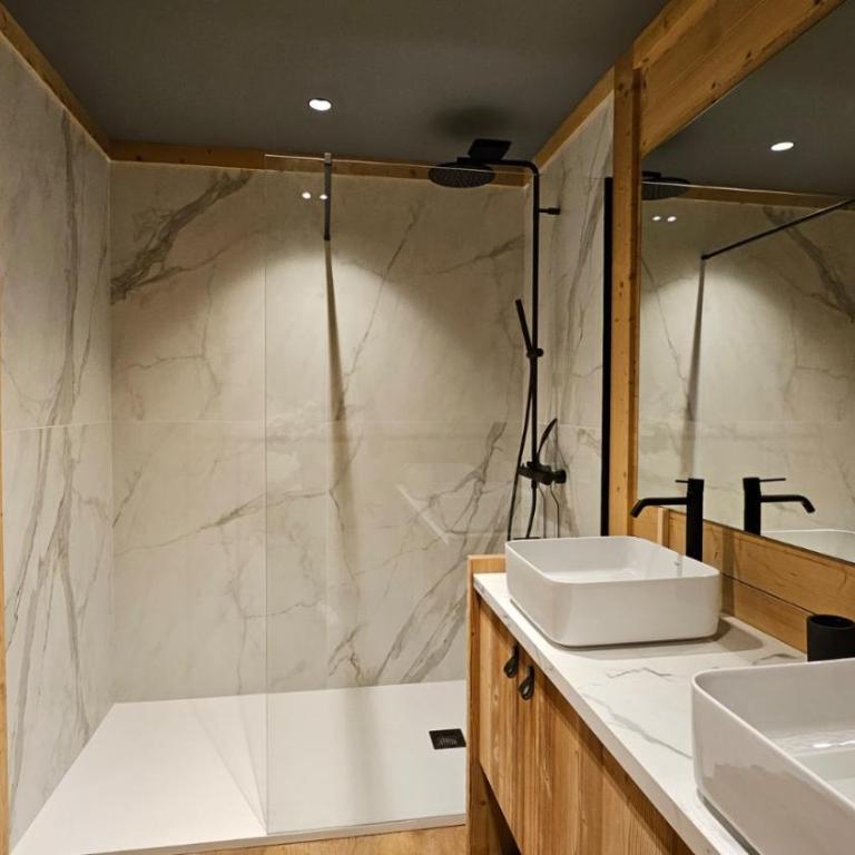 Chalet 4 Saisons ski aux pieds - Chalet - 9