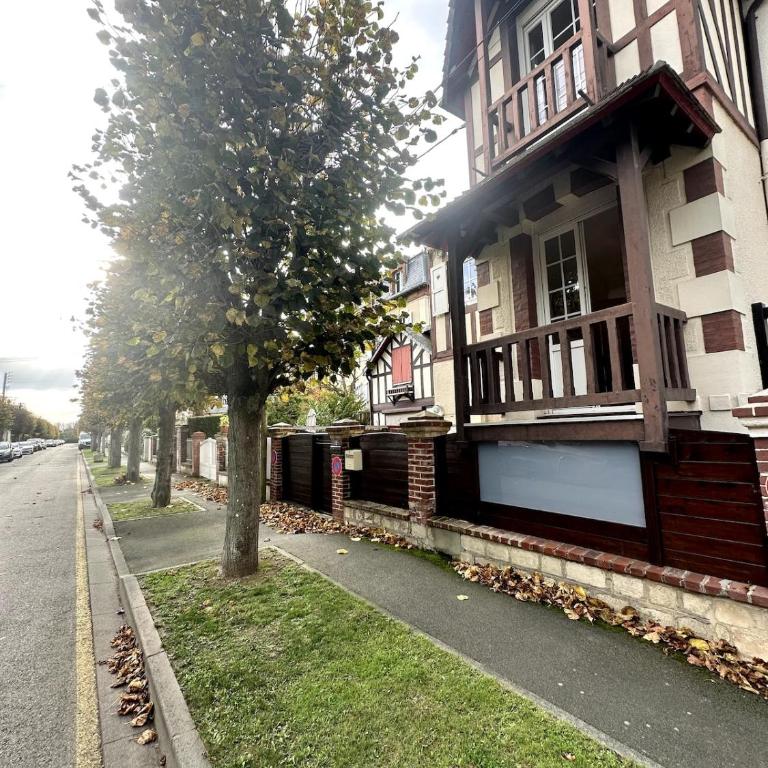 La Toccata Maison de Charme Centre Cabourg - One-Bedroom House - 13