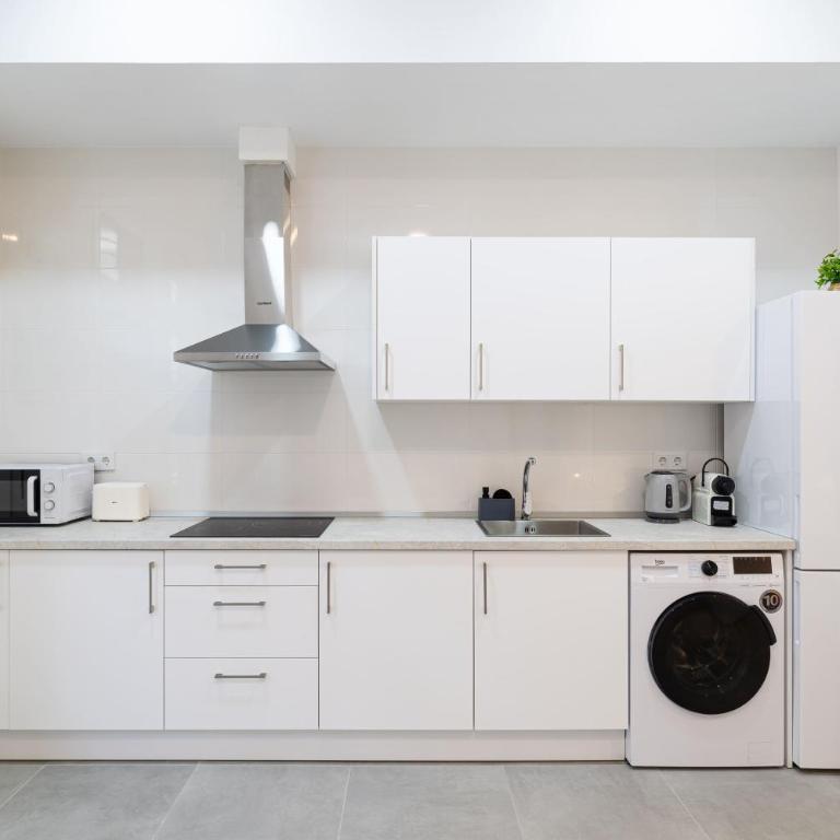 Cosy studio near AVE station - Apartamento - 9