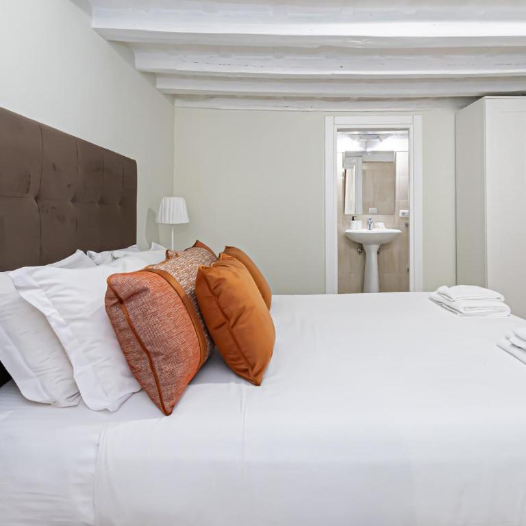 Maison Tartarughe - Two-Bedroom Apartment - 36