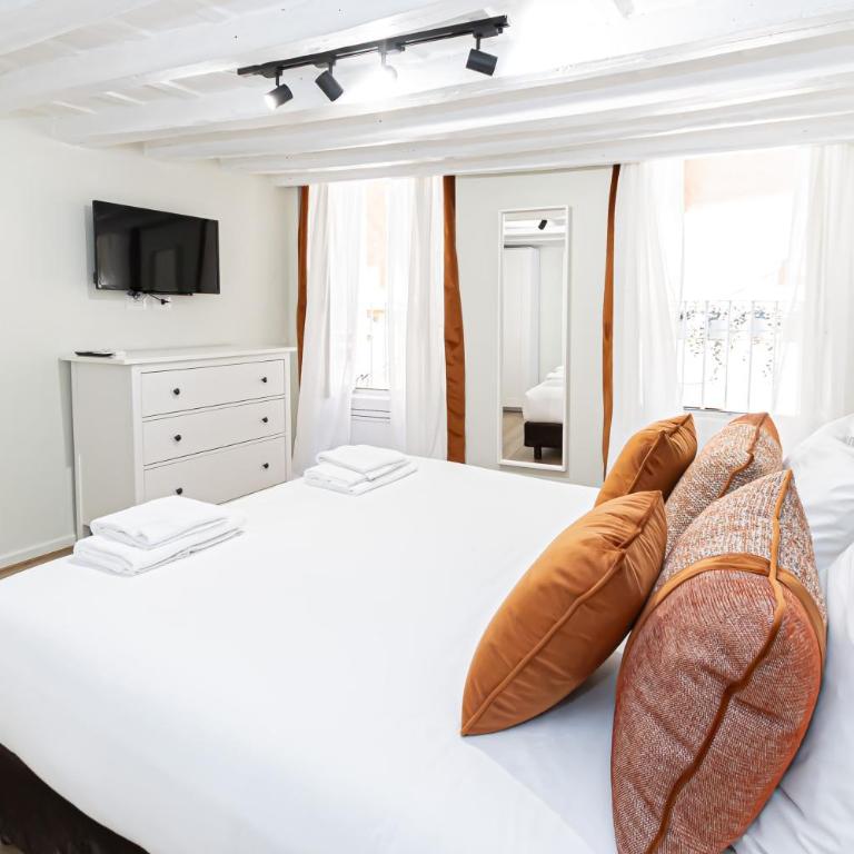 Maison Tartarughe - Two-Bedroom Apartment - 27