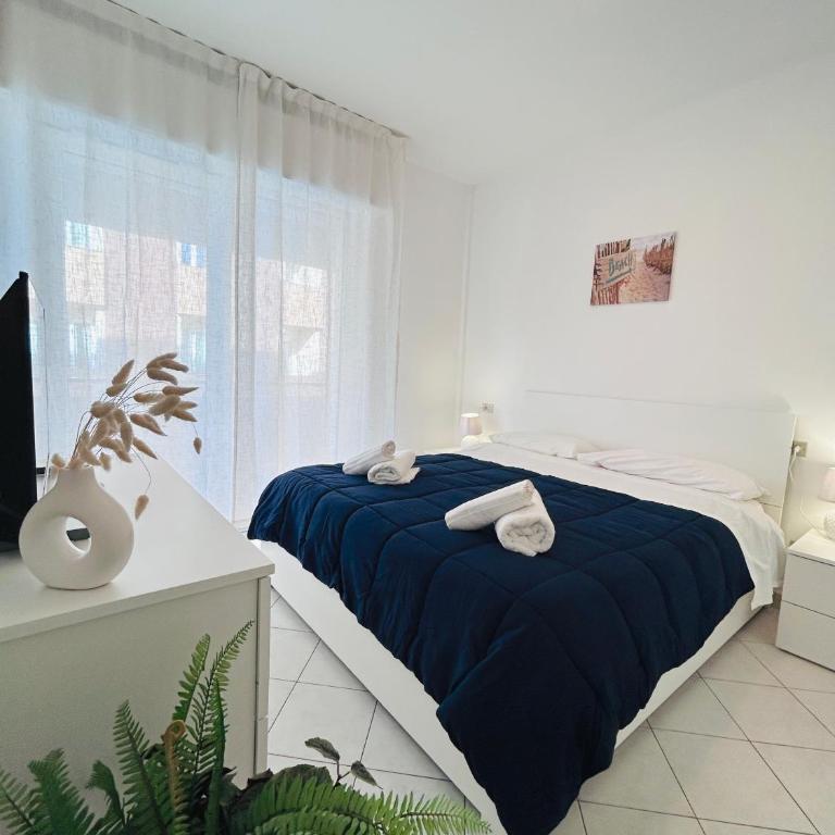 Appartamenti Carinzia Fronte Mare - Flexrent Immobiliare Abissinia - Appartamento con 2 Camere da Letto e Vista Mare - 16