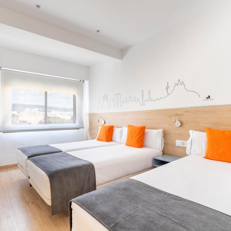 Hostal Sans - Chambre Double avec Lit d'Appoint - 3