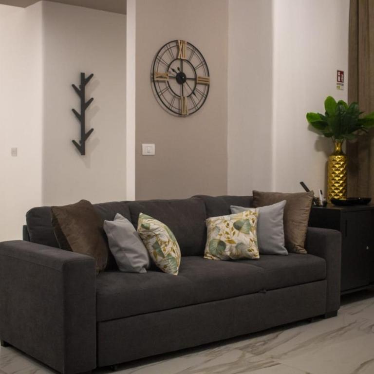 Urban Polo Apartment - One-Bedroom Apartment - 9