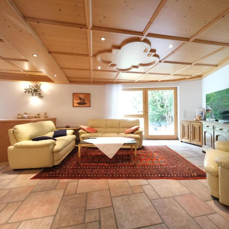 Apartment Aaron - Apartment mit 2 Schlafzimmern und Badezimmer - 1