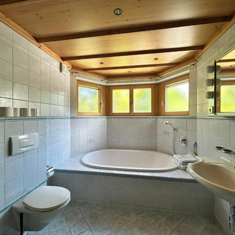 Apartment Aaron - Apartment mit 2 Schlafzimmern und Badezimmer - 10