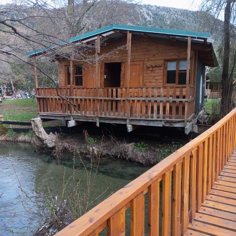 Los Coihues camping & hostel - Habitación Doble Deluxe - 6