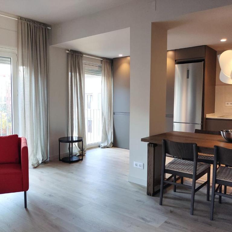 The Mediterranean House BCN - Three-Bedroom Apartment - 5