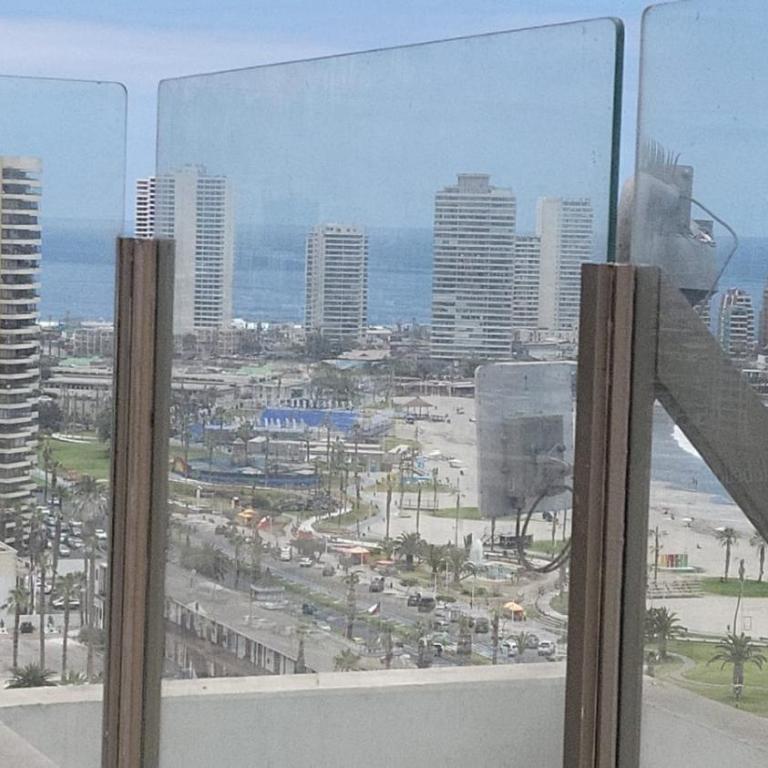 3 Hermoso Dpto 2 dormitorios con vista al mar - Three-Bedroom Apartment - 16
