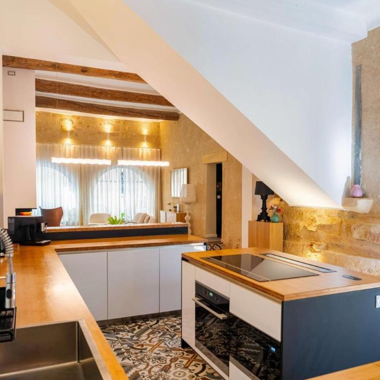 Le Spacieux - Un Voyage en Provence- Offre de lancement - Appartement 3 Chambres avec Piscine Privée - 8