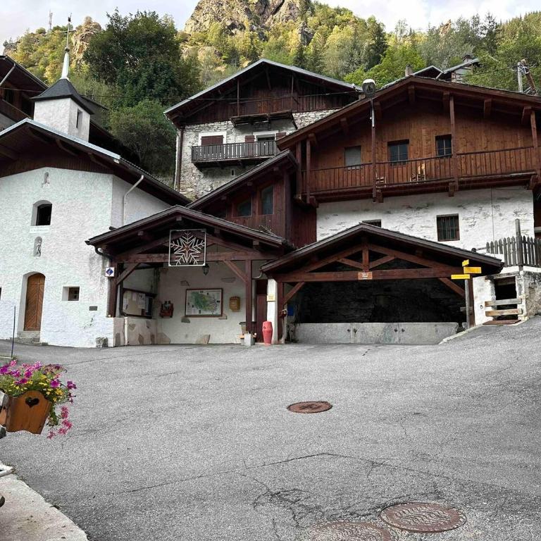 Mountain house with two barns and a garden - Maison 2 Chambres - 10