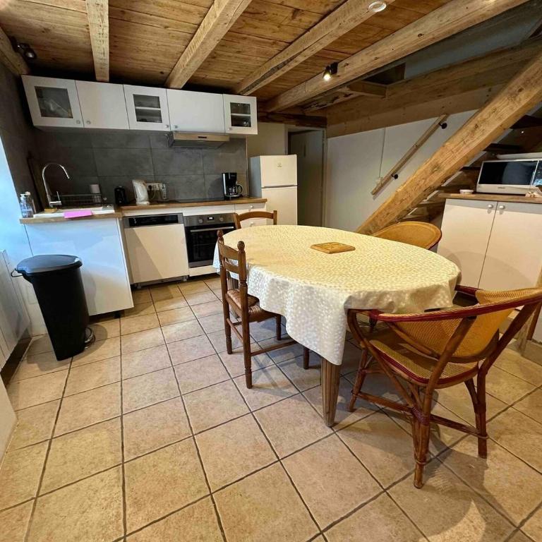Mountain house with two barns and a garden - Maison 2 Chambres - 25