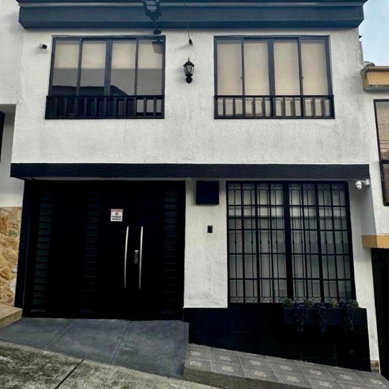 Casa los andes - Three-Bedroom House - 9