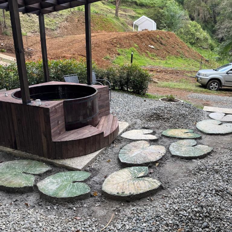 Peaceful rustic cabin steps from town - Apartamento de 1 dormitorio - 4