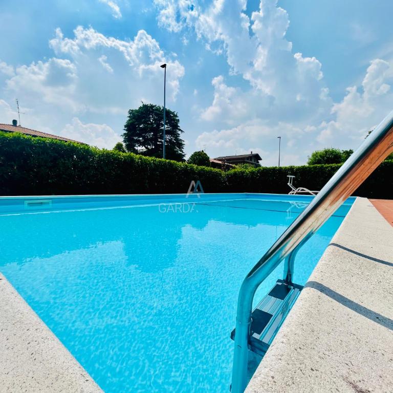 Sole Apt - Relax in piscina nel cuore di Sirmione - Appartamento con 1 Camera da Letto - 1