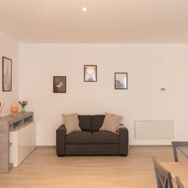 Dimore Rosselli Suites - Appartamento Premium con 3 Camere da Letto e Balcone - 10