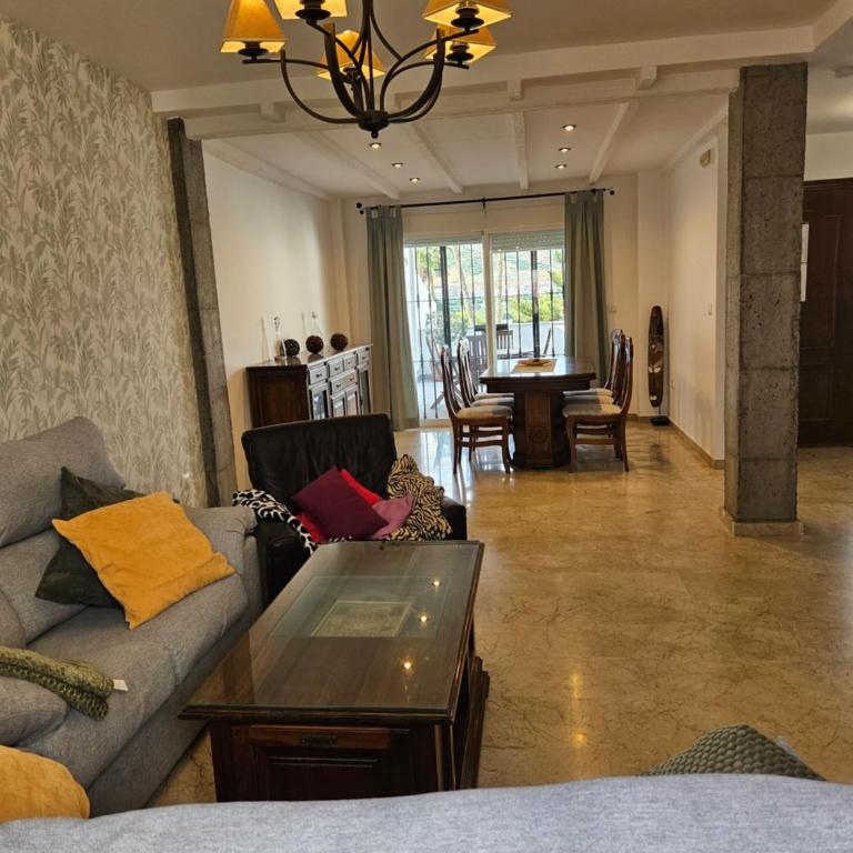 Los Pinos Mar y Montaña - Casa de 3 dormitorios - 11