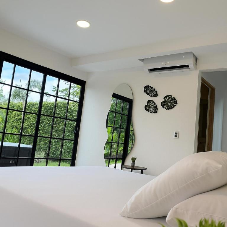 Cabañas Campestres, jacuzzi, 10 min de Villavicencio - Habitación Doble con ducha - 1 o 2 camas - 8