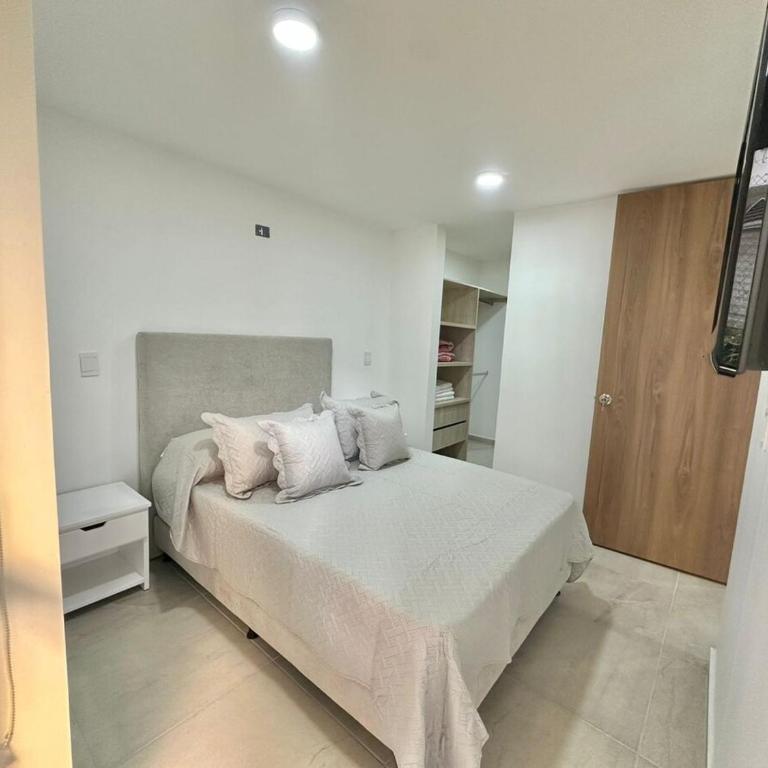 hito 201- Amplio y comodo Apartamento en Laureles - Apartamento de 2 dormitorios - 24