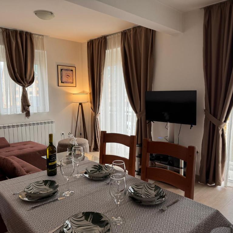 Apartmans Vukasin - Apartman sa 2 Spavaće Sobe - 3