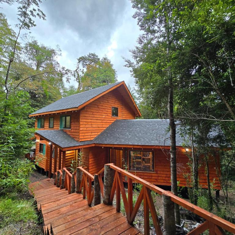 Casa Mágica en Bosque Huilo Huilo - Three-Bedroom Home - 1