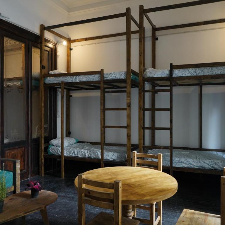 Primavera Hostel - Litera en habitación compartida masculina - 1
