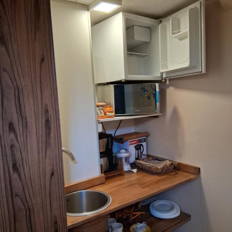 A 1 cuadra de la playa Mansa - Casa con 1 dormitorio - 10