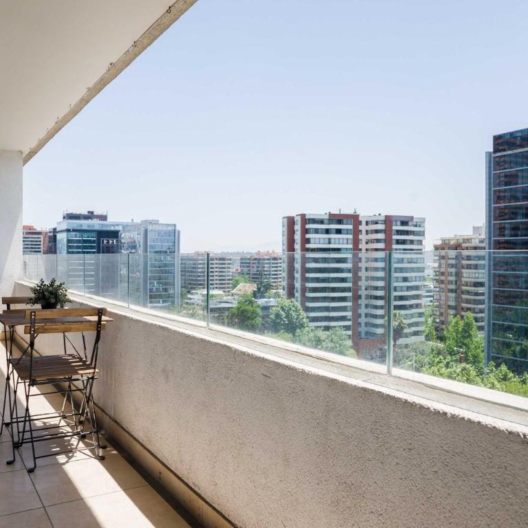 Modern Apartment in Las Condes near Mall & Park - Apartment - 32