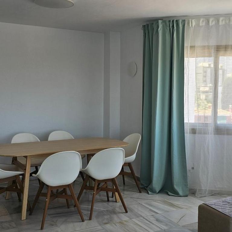 Beach Santa Ana, pool, 2 free parking, WiFi, 3 bedrooms, for 6-7 people, large terrace with Sea view - Three-Bedroom Apartment - 15