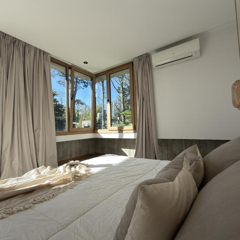 Casa Cami - Casa en Bosque Peralta Ramos Para 6 PAX Con parrilla - Hola Sur - Casa de 3 dormitorios - 16