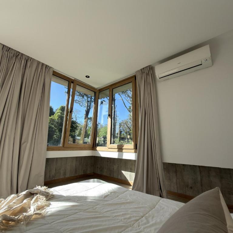 Casa Cami - Casa en Bosque Peralta Ramos Para 6 PAX Con parrilla - Hola Sur - Casa de 3 dormitorios - 20