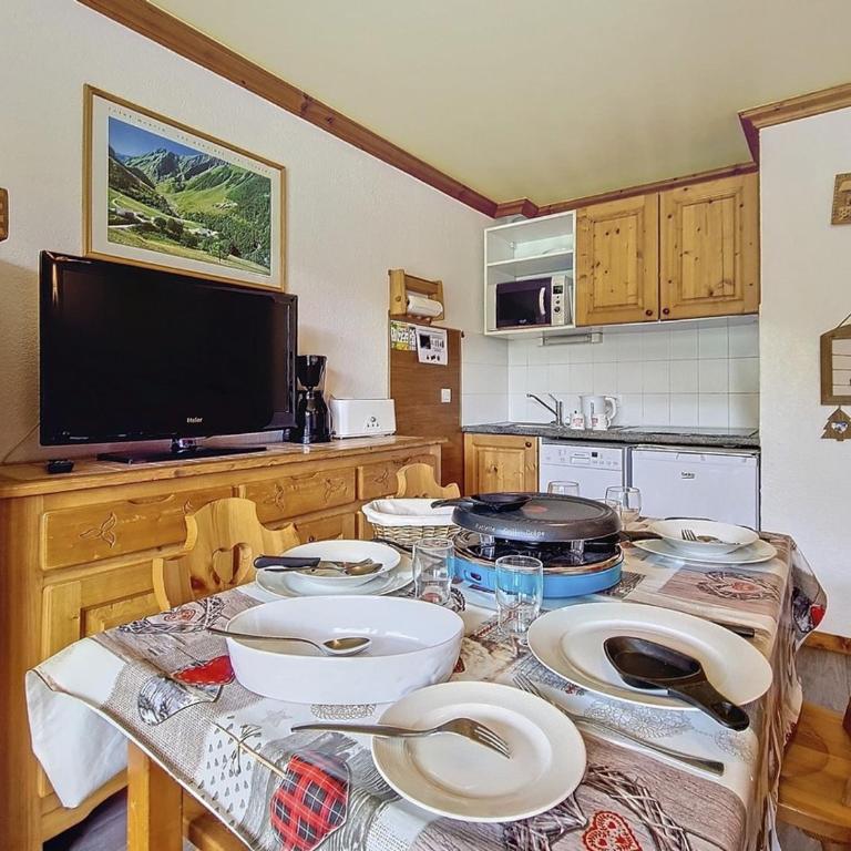 Appartement 2 pièces · Départ ski aux pieds · Balcon sud-ouest - FR-1-344-898 - Apartment - 14