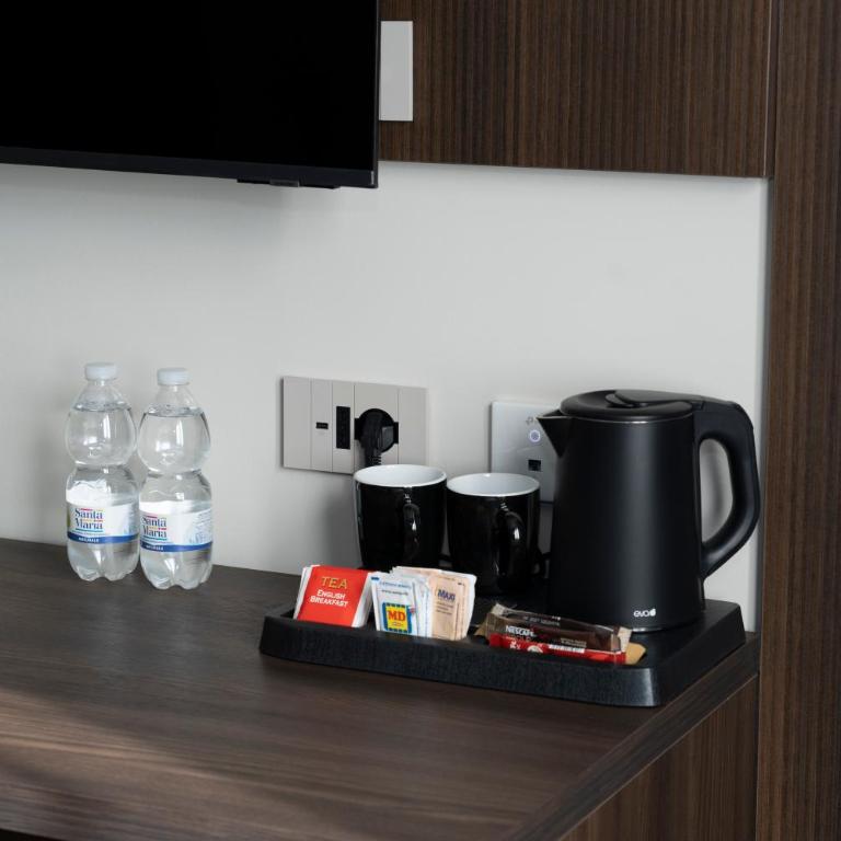 Lepanto Central - Double or Twin Room - 6