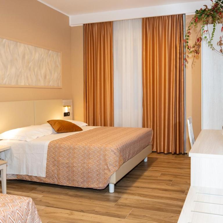 Lepanto Central - Deluxe Triple Room - 8