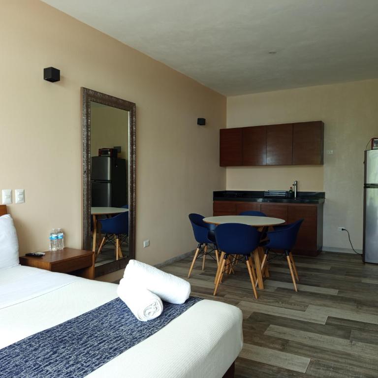Hotel Piedra del Caribe Puerto Morelos - Studio with Balcony - 5