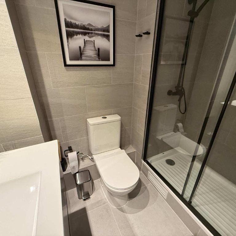 Stylish 1-BR Urban Oasis for 3 in Las Condes - Apartment - 12