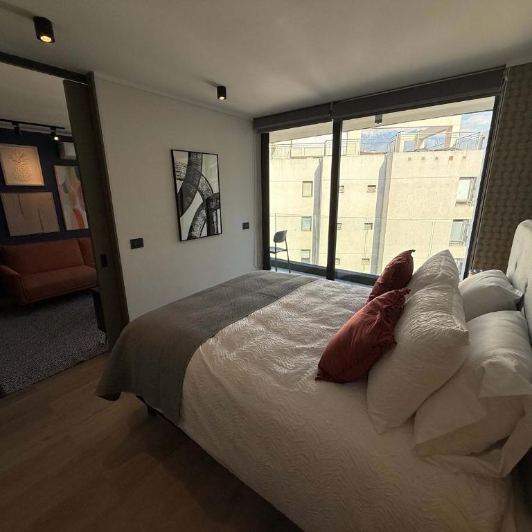 Stylish 1-BR Urban Oasis for 3 in Las Condes - Apartment - 8