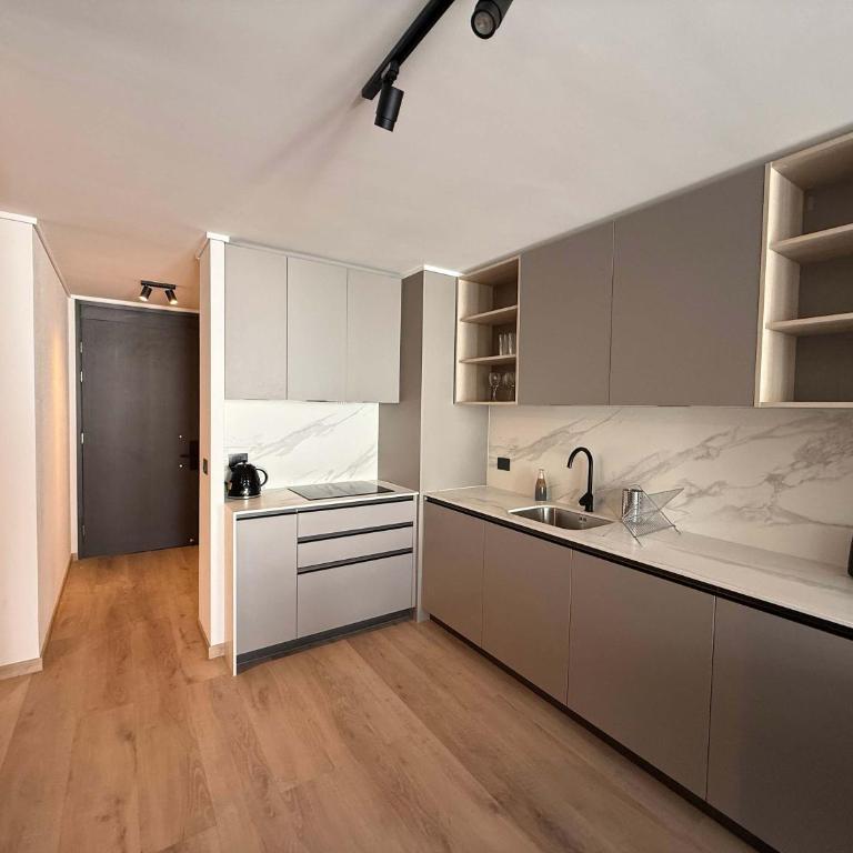 Stylish 1-BR Urban Oasis for 3 in Las Condes - Apartment - 24