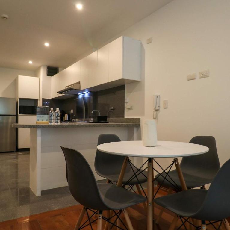 La Paz Stay 1BR w Balcony in Premium Miraflores by Wynwood House - One-Bedroom Apartment with Balcony - 11