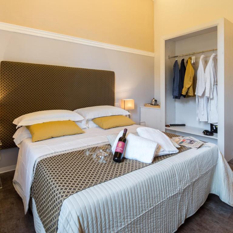 B&B Residenza San Gallo 79 - Camera Matrimoniale con Bagno Privato - 2