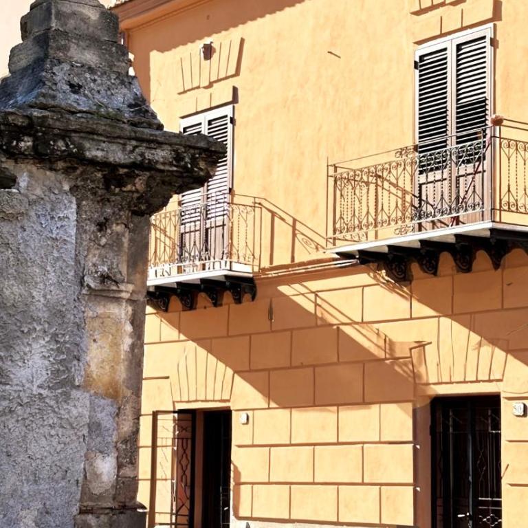 La Majolica Appartamento di design con terrazzino privato in centro - One-Bedroom House - 32