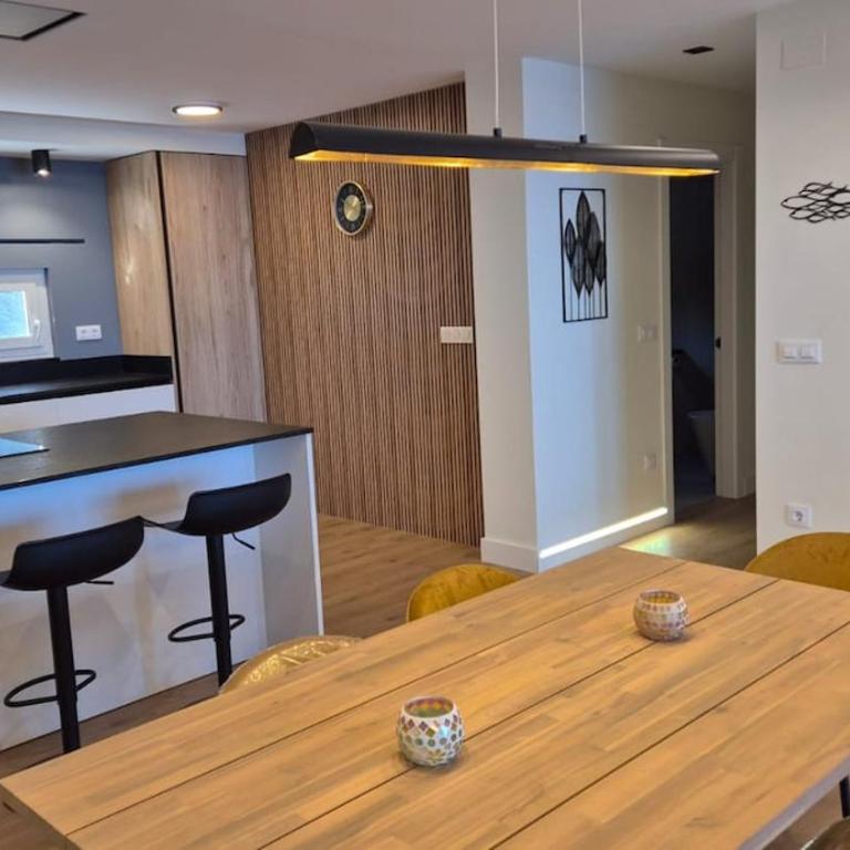 Apartamento con Espectaculares vistas al Mar - Apartamento de 3 dormitorios - 11