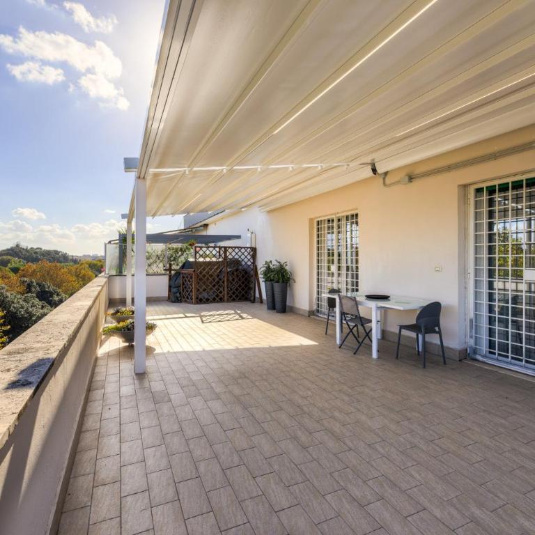 St Paul Basilica Terrace - Three-Bedroom Apartment - 35