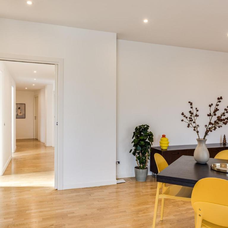 St Paul Basilica Terrace - Three-Bedroom Apartment - 6